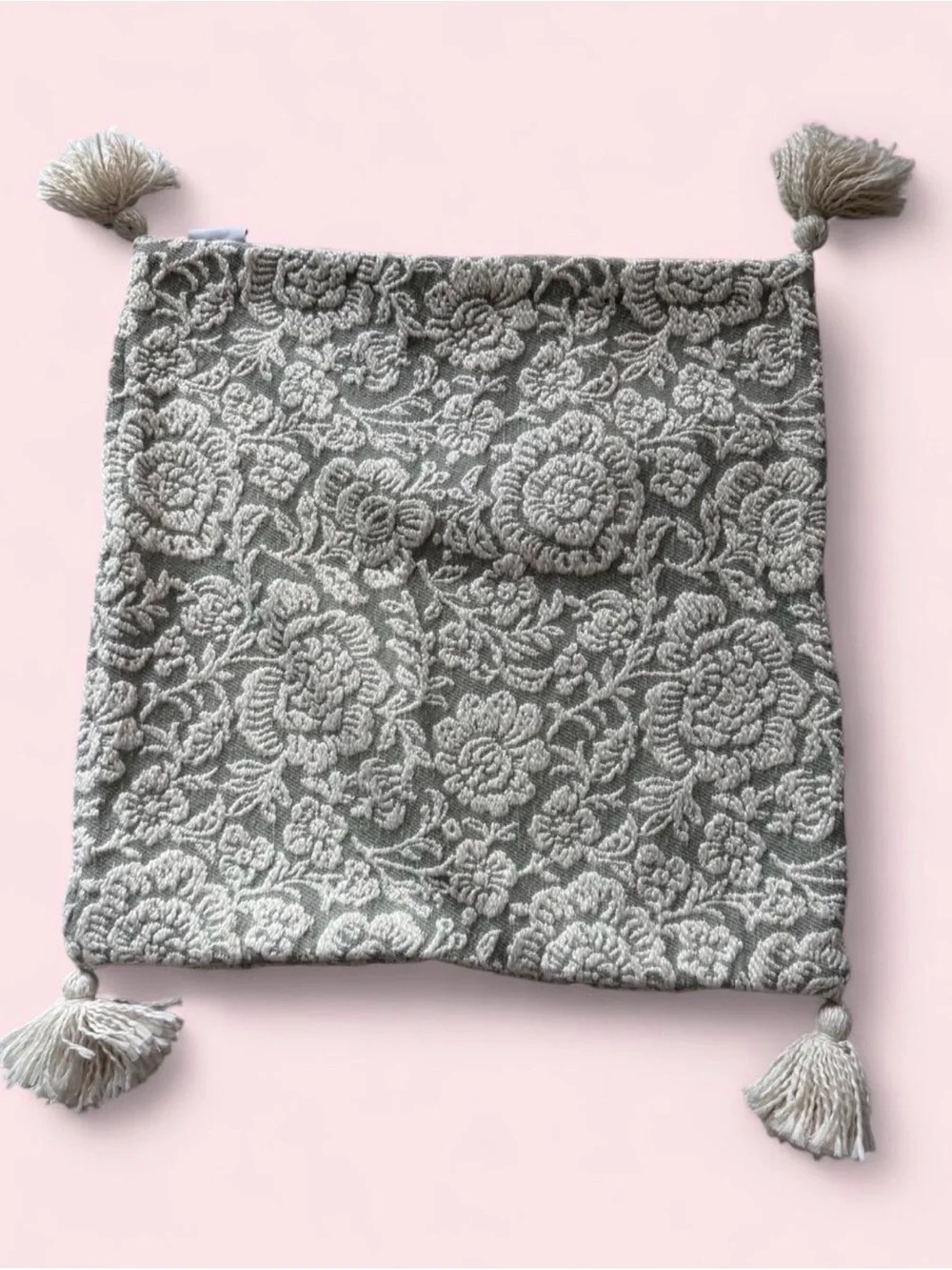 Set of 4 Well Dressed Home Floral Tassel Throw Pillow Covers Like New Sage Green